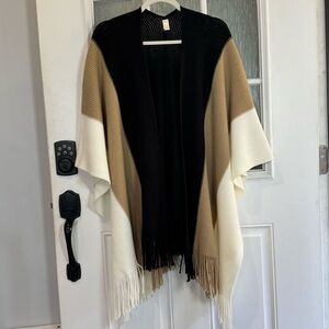 C. Est.1946 Black and Cream Knit Poncho one size